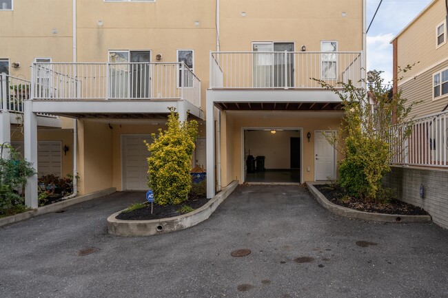 132 N Duncan St in Baltimore, MD - Building Photo - Building Photo