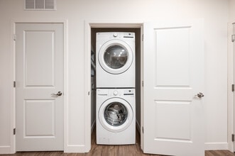 Escher Apartments in West Lafayette, IN - Building Photo - Interior Photo