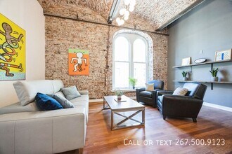 105 S 12th St in Philadelphia, PA - Building Photo - Building Photo