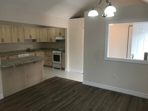 9 Brookdale Ct in Dartmouth, NS - Building Photo - Building Photo