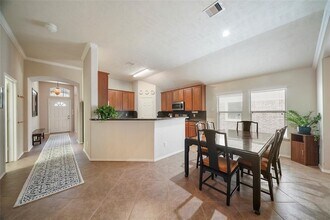14411 Dakota Bend Dr in Cypress, TX - Building Photo - Building Photo