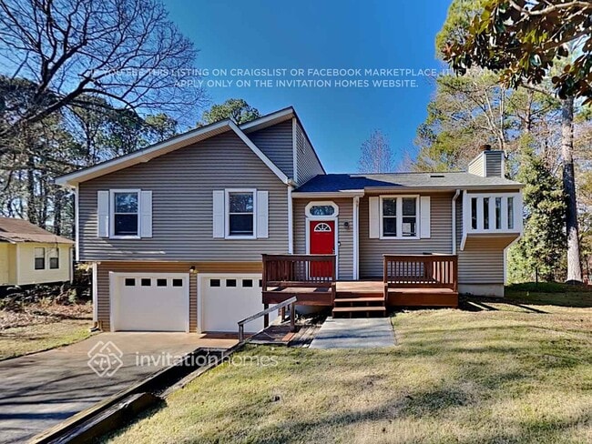 property at 3639 Regent Dr