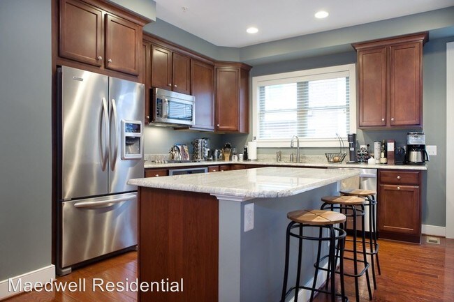517 Regent Pl NE in Washington, DC - Building Photo - Building Photo
