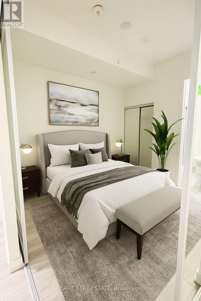 110 Broadway Ave in Toronto, ON - Building Photo - Building Photo