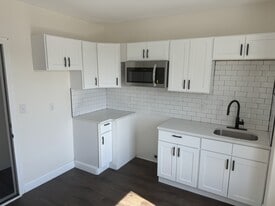 106 N 9th St in Darby, PA - Building Photo