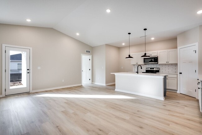 3747 West 30th St N in Wichita, KS - Building Photo - Building Photo