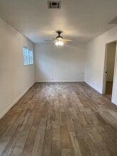 420 N Oak Ave in Tahlequah, OK - Building Photo - Building Photo