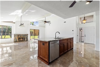 21344 Escondido Way S in Boca Raton, FL - Foto de edificio - Building Photo