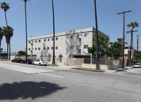 5505 Klump Ave in North Hollywood, CA - Foto de edificio - Building Photo