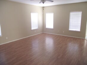 10932 Ray Mena Ln in El Paso, TX - Building Photo - Building Photo