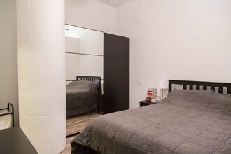 420 S San Pedro St, Unit 222 in Los Angeles, CA - Building Photo - Building Photo