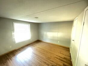 60 Sunflower Ct in Sumter, SC - Building Photo - Building Photo