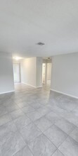 4005 Ave I in Fort Pierce, FL - Building Photo - Building Photo