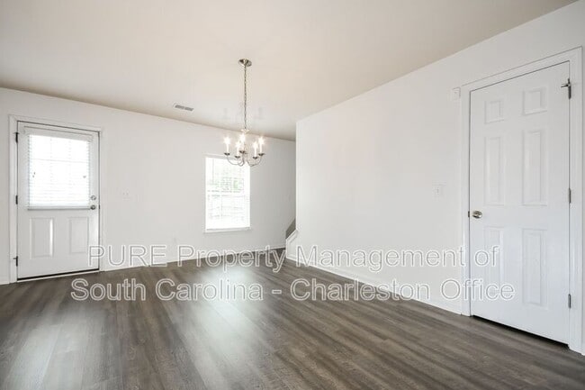 191 Emerald Isle Dr in Moncks Corner, SC - Building Photo - Building Photo