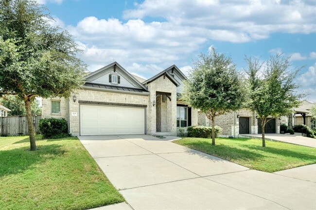 204 Blue Spruce Way in Round Rock, TX - Building Photo - Building Photo