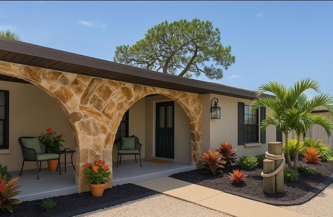 property at 813 Ormond St