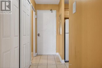 1380 Prince of Wales Dr in Ottawa, ON - Building Photo - Building Photo