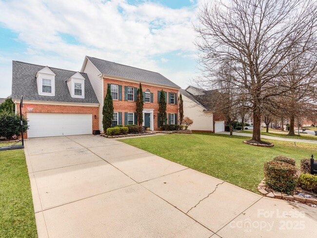 15893 Wayland Dr in Charlotte, NC - Building Photo - Building Photo