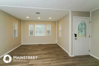 279 Granvil Dr in Louisville, KY - Building Photo - Building Photo