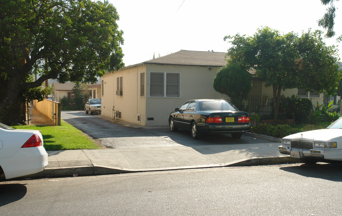 534 E Acacia Ave in Glendale, CA - Building Photo