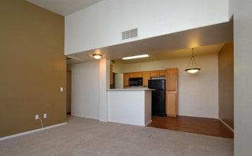 Tierra Ridge Apartments in Las Vegas, NV - Foto de edificio - Interior Photo