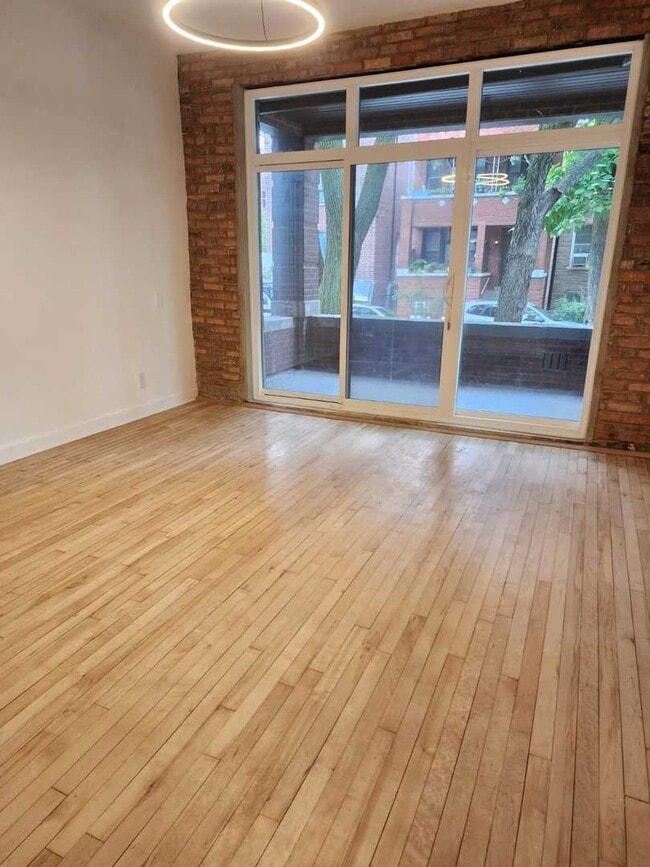 820 N Leavitt St in Chicago, IL - Building Photo - Building Photo