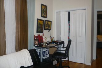 28 Thorne St-Unit -2 in Jersey City, NJ - Building Photo - Building Photo