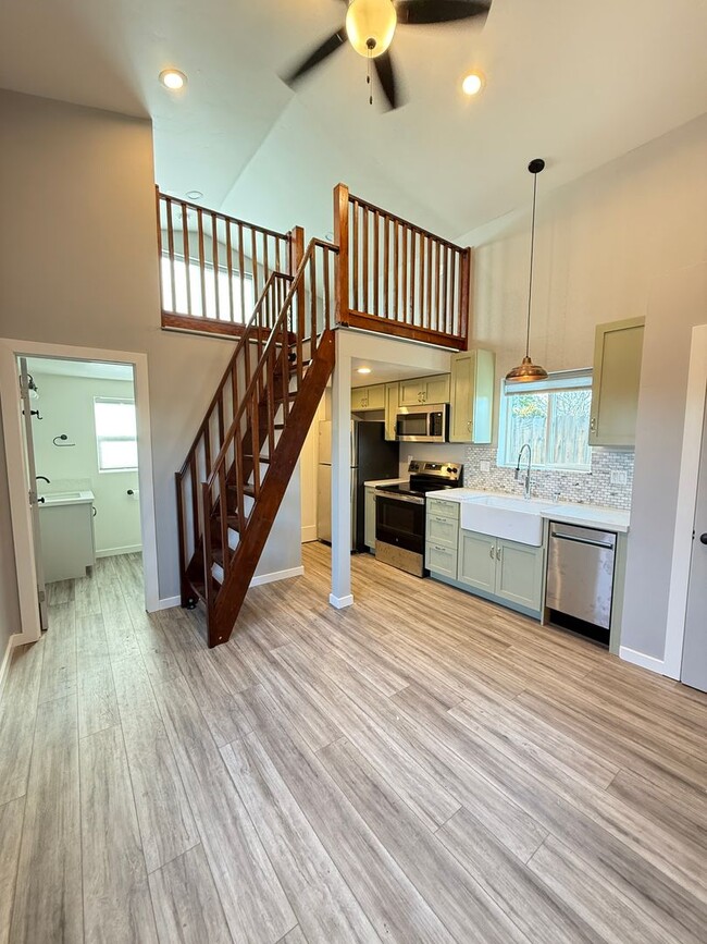 680 M St in Lincoln, CA - Building Photo - Building Photo