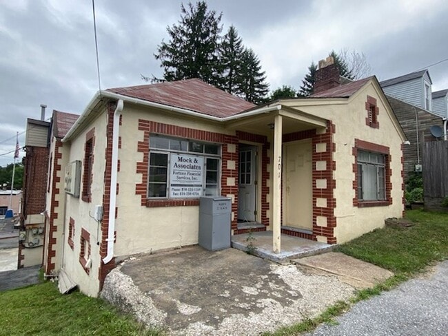 property at 701 Demuth St