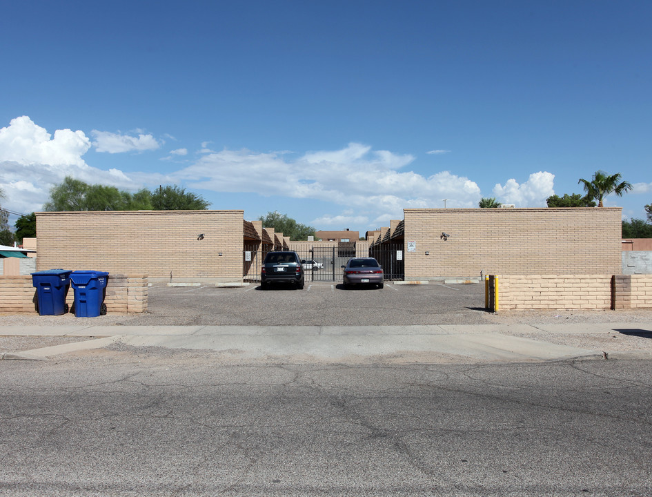 3828-3842 N Park Ave in Tucson, AZ - Building Photo