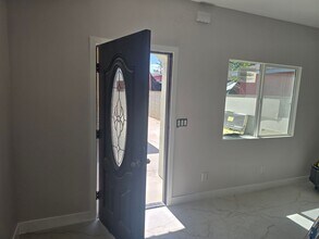 3323 W 133rd St in Hawthorne, CA - Building Photo - Building Photo