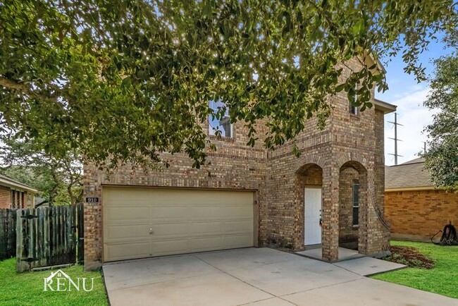 910 Siena View in San Antonio, TX - Building Photo - Building Photo