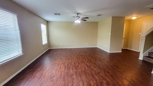 1216 Shadow Creek Blvd in Buda, TX - Building Photo - Building Photo