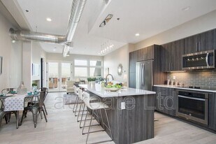3198 Blake St in Denver, CO - Building Photo
