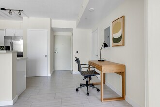 601 NE 39th St in Miami, FL - Building Photo - Building Photo