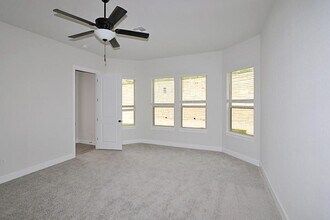 12805 Stanford Dr in Austin, TX - Building Photo - Building Photo