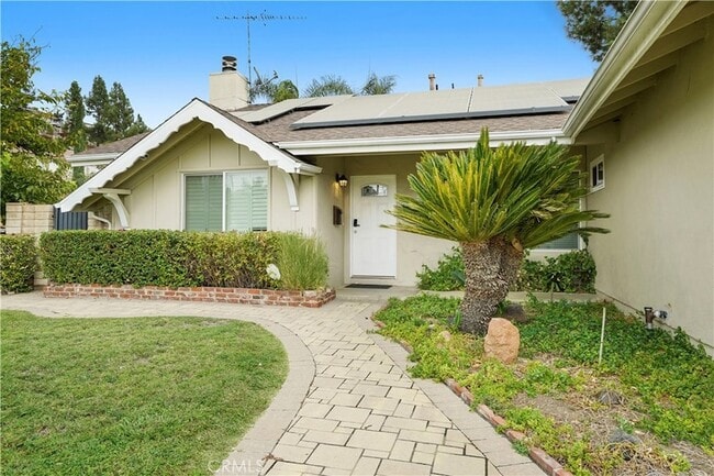 11640 Gothic Ave in Los Angeles, CA - Building Photo - Building Photo