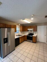 2973 Tunica Trail in Middleburg, FL - Building Photo - Building Photo