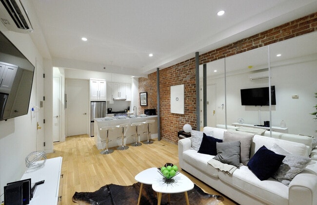 353 W 46th St, Unit SI ID1323931P