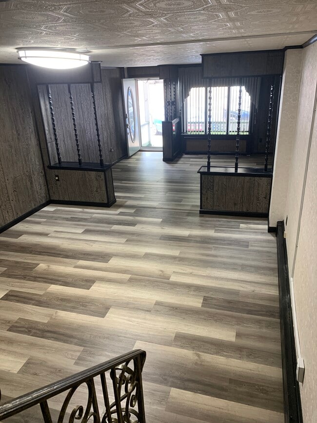 1314 E Centre St in Mahanoy City, PA - Building Photo - Building Photo