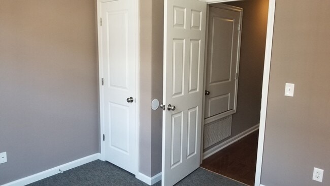 1949 N Gratz St in Philadelphia, PA - Building Photo - Building Photo