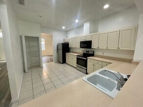 611 Terranova Dr in Winter Haven, FL - Building Photo - Building Photo