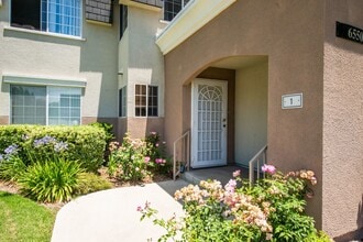 6550 Tampa Ave in Los Angeles, CA - Building Photo - Building Photo