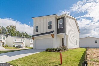 4839 Station Dr in Union City, GA - Building Photo - Building Photo