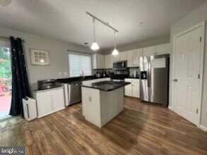 2535 Little Vista Terrace in Olney, MD - Building Photo - Building Photo