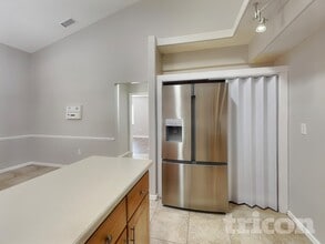 13530 Coronado Dr in Spring Hill, FL - Foto de edificio - Building Photo