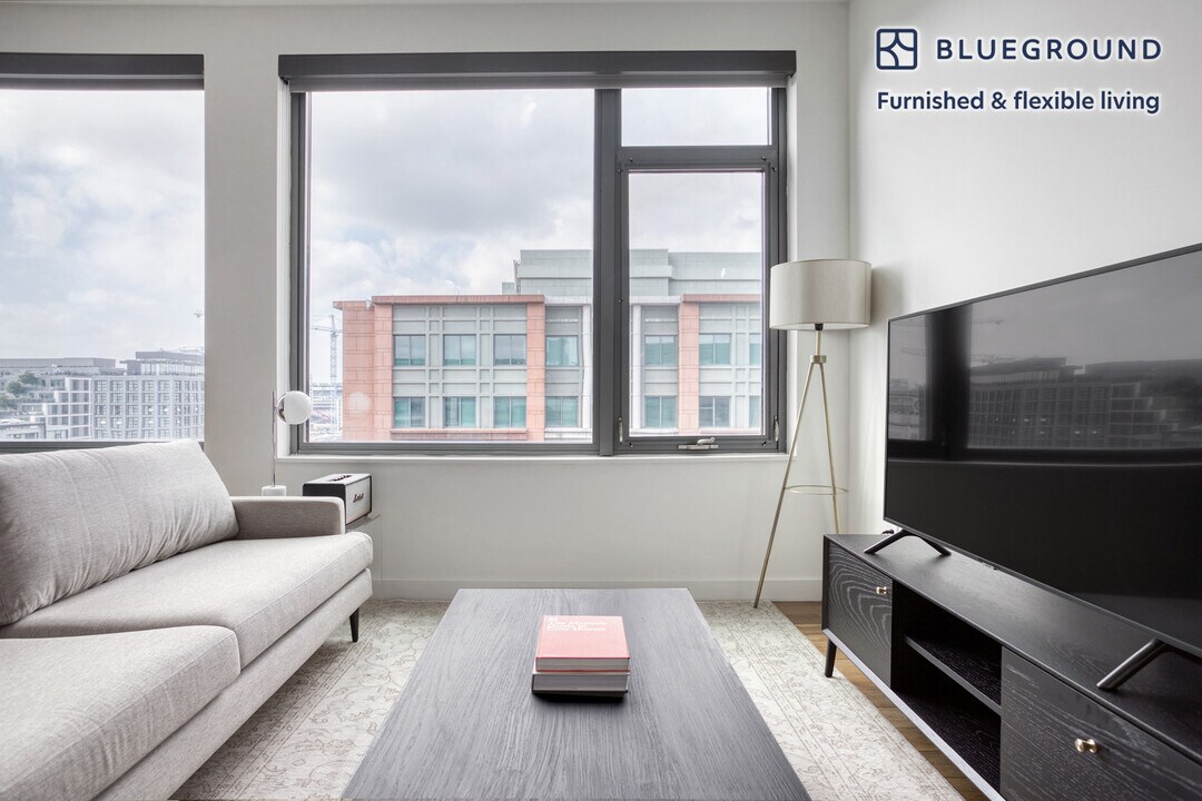 1212 4th St SE in Washington, DC - Building Photo