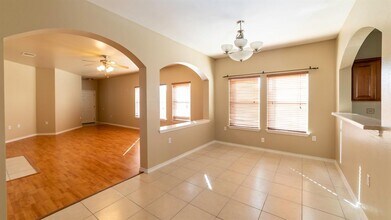 10908 Night Camp Dr in Austin, TX - Building Photo - Building Photo