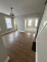 71 Foster St in Manchester, CT - Foto de edificio - Building Photo