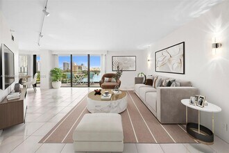 19707 Turnberry Way in Aventura, FL - Building Photo - Building Photo